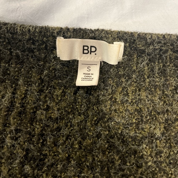 BP Women Small Olive Night Marl Weekend V-Neck Sweater Cozy Rib Knit Boxy - Picture 4 of 5